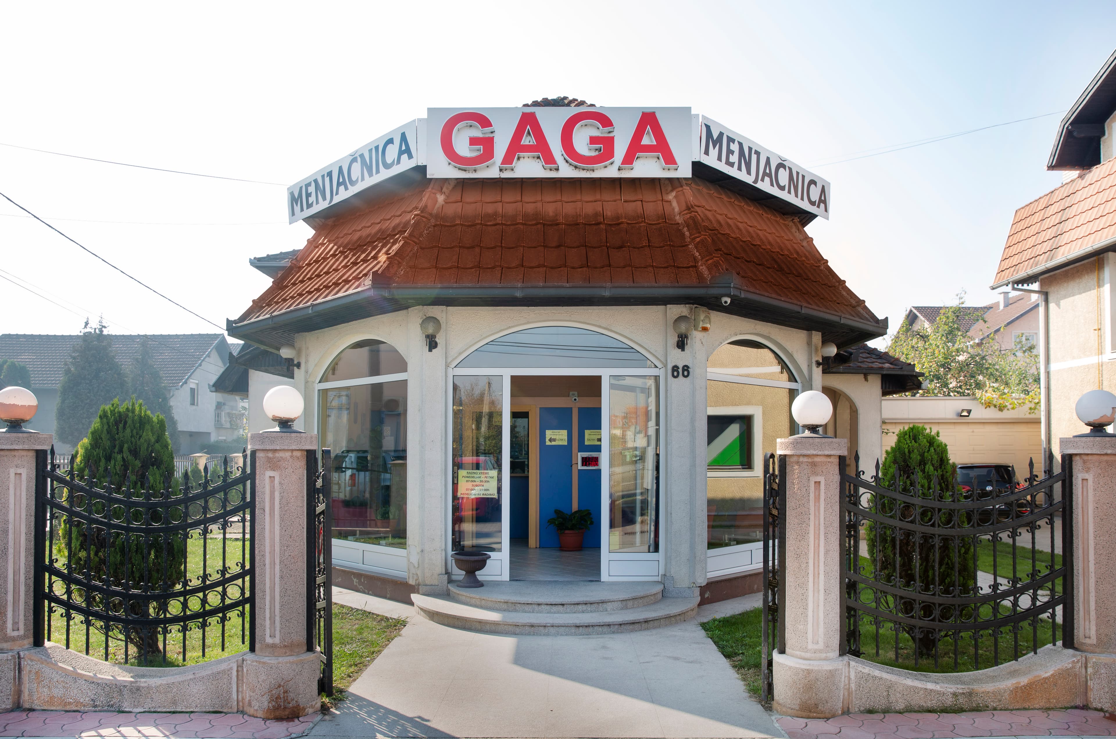 Menjačnica Gaga Veternik — 1
